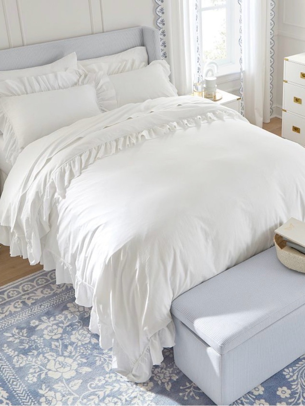 Pottery Barn Teen White Ruffle Duvet Cover